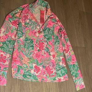 New Lilly Pulitzer Luxletic Pink and Green Floral Top size S
